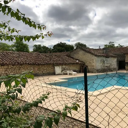 Holiday home Peches De Vignes *